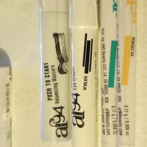 Mix cosmetics af94 4 piece